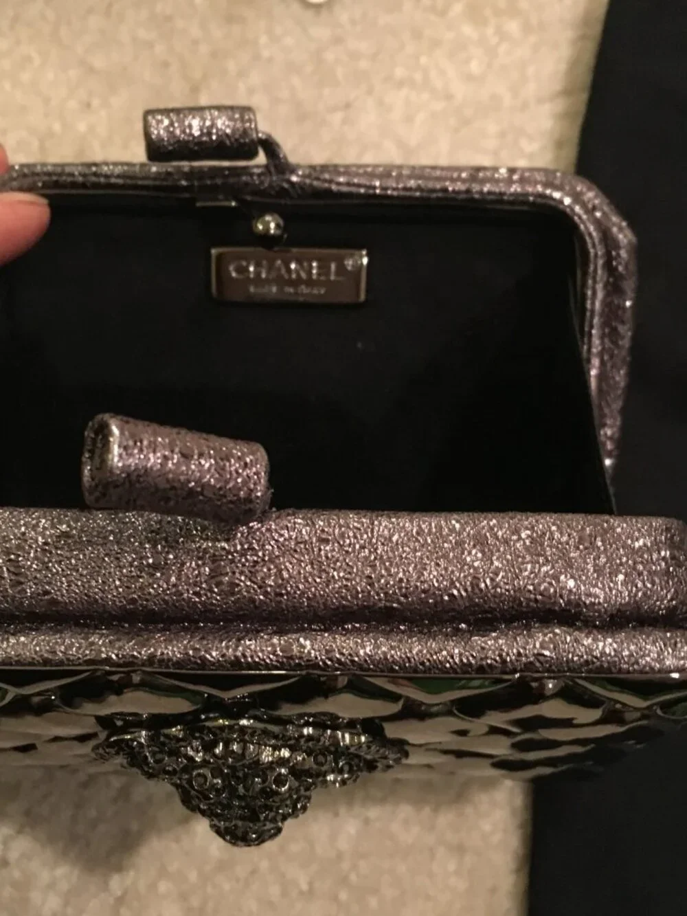 CHANEL RUNWAY BAG - Lions head - DK Silver Metal & Leather Clutch